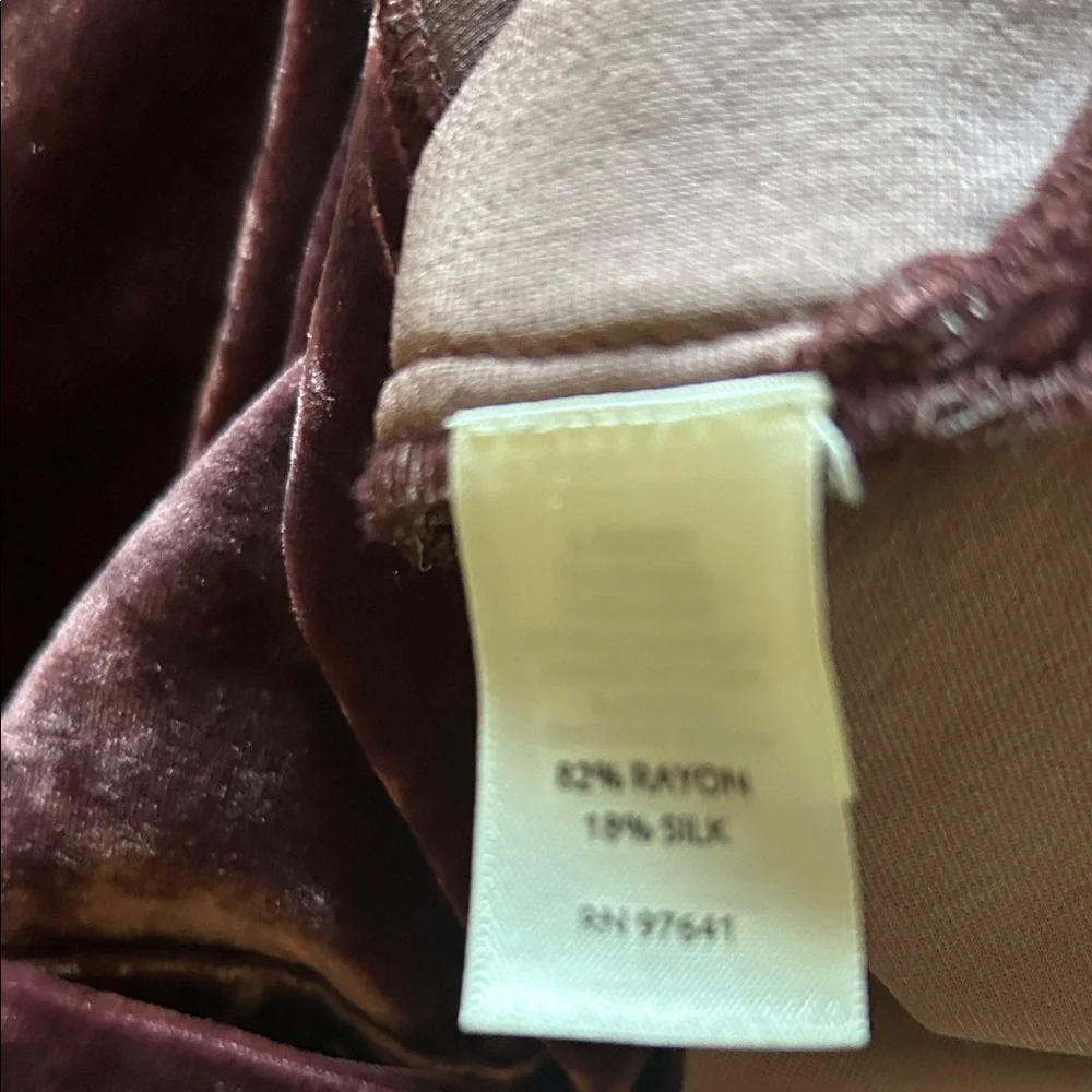 Velvet Button-Up tunic - Picture 5 of 6